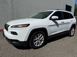 Used 2016 Jeep Cherokee Latitude w/ Comfort/Convenience Group image 1