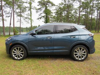 New 2024 Buick Encore GX Avenir w/ Avenir Convenience Package image 1