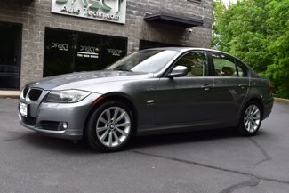 Used 2011 BMW 328i xDrive Sedan image 1