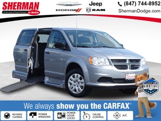 Used 2019 Dodge Grand Caravan SE image 1