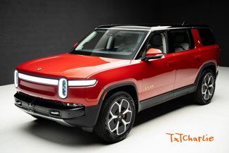 Used 2024 Rivian R1S Adventure image 1