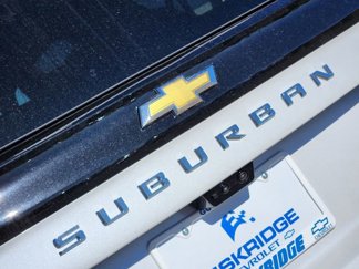 New 2025 Chevrolet Suburban Premier image 1