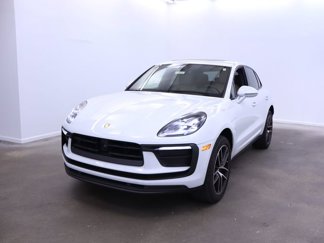Used 2023 Porsche Macan image 1