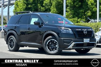 New 2025 Nissan Pathfinder Rock Creek image 1