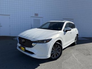 New 2025 MAZDA CX-5 Signature image 1
