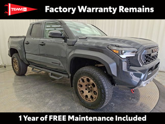 Used 2024 Toyota Tacoma Trailhunter video 1