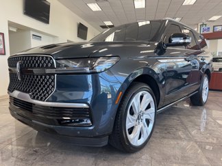 New 2025 Lincoln Navigator Reserve image 1