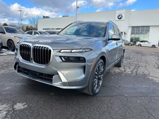 New 2025 BMW X7 xDrive40i image 1