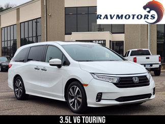 Used 2022 Honda Odyssey Touring image 1