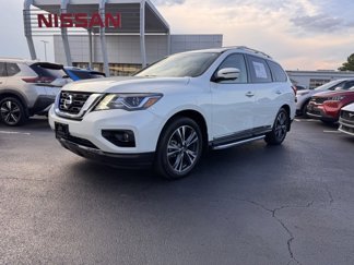 Used 2018 Nissan Pathfinder Platinum image 1
