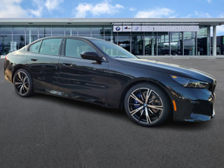 New 2026 BMW 540i xDrive image 1