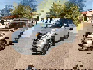 Used 2023 Nissan Rogue SV image 1