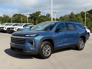New 2026 Chevrolet Traverse LT image 1