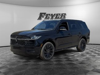 New 2025 Lincoln Navigator Reserve image 1