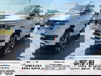 New 2025 Jeep Wagoneer Series III w/ Premium Group I image 1