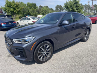 Used 2022 BMW X6 xDrive40i w/ Executive Package image 1