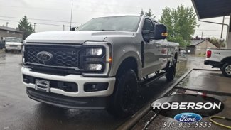 New 2025 Ford F350 XLT image 1