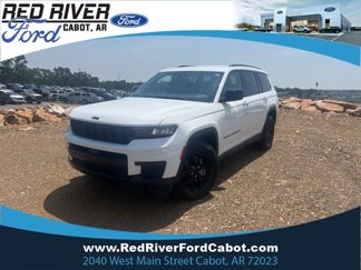 Used 2024 Jeep Grand Cherokee L Laredo image 1