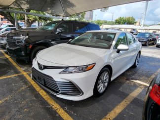 Used 2024 Toyota Camry LE image 1