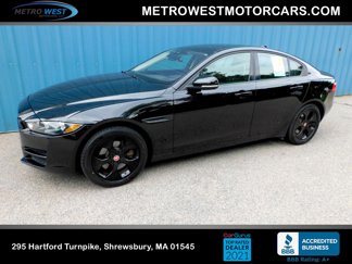 Used 2017 Jaguar XE Premium image 1