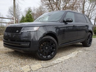 New 2025 Land Rover Range Rover Long Wheelbase SE image 1