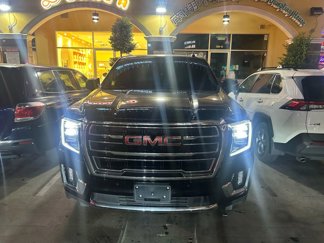 Used 2021 GMC Yukon XL SLT w/ SLT Premium Package image 1