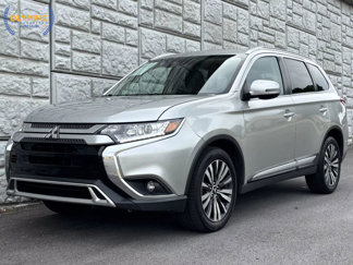 Used 2020 Mitsubishi Outlander SEL image 1