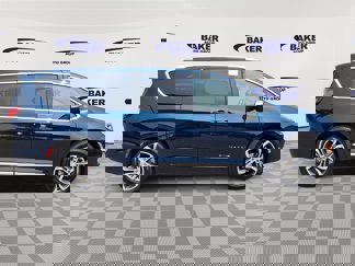 New 2025 Chrysler Pacifica Pinnacle image 1