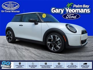 Used 2025 MINI Cooper S image 1