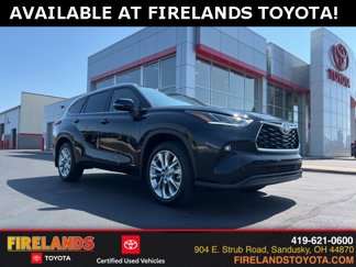 Certified 2025 Toyota Highlander Limited image 1