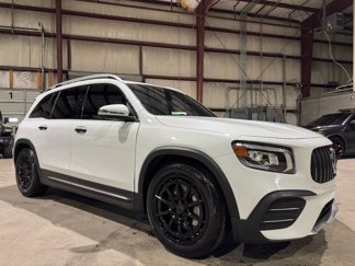 Used 2021 Mercedes-Benz GLB 35 AMG 4MATIC image 1