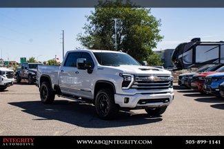 Used 2024 Chevrolet Silverado 2500 High Country w/ High Country Premium Package image 1