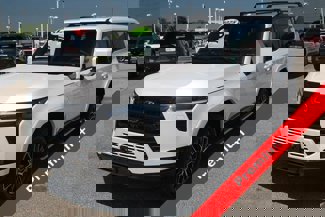 Used 2025 Lexus GX 550 image 1