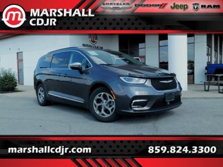 Used 2023 Chrysler Pacifica Limited image 1