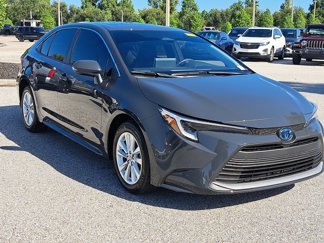 Certified 2025 Toyota Corolla XLE video 2