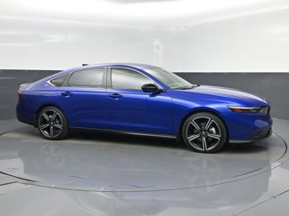 Used 2023 Honda Accord Sport image 1