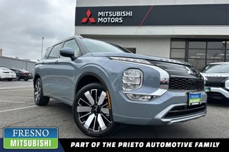 New 2025 Mitsubishi Outlander SEL image 1