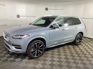 New 2025 Volvo XC90 B6 Plus w/ Protection Package Premier image 1