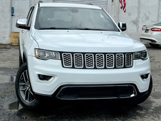 Used 2018 Jeep Grand Cherokee Limited image 1