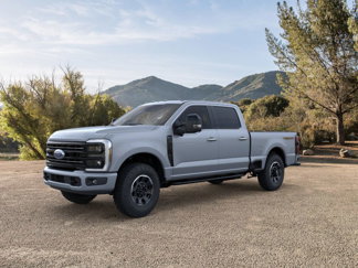 New 2025 Ford F350 4x4 Crew Cab Super Duty image 1