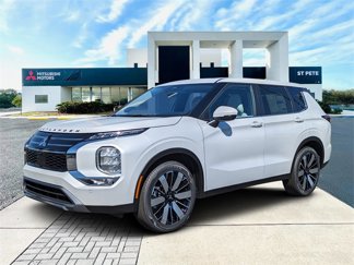 New 2025 Mitsubishi Outlander SE image 1