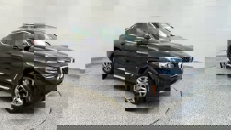 Used 2024 BMW X4 xDrive30i image 1
