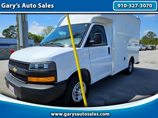 Used 2018 Chevrolet Express 3500 w/ Driver Convenience Package image 1