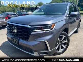 Used 2025 Honda Pilot Touring image 1