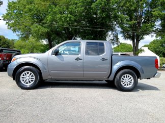 Used 2019 Nissan Frontier SV image 1