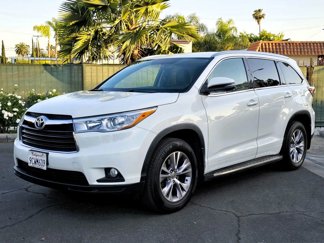 Used 2015 Toyota Highlander XLE image 1