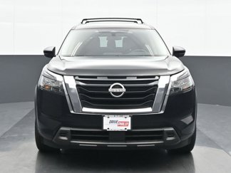 Used 2024 Nissan Pathfinder SV w/ SV Premium Package image 1