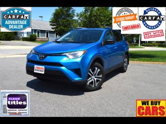 Used 2017 Toyota RAV4 LE image 1