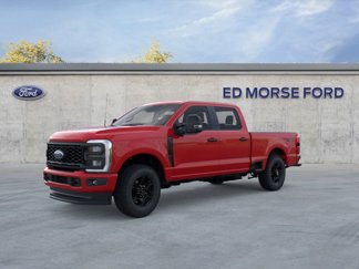 New 2025 Ford F350 4x4 Crew Cab Super Duty image 1