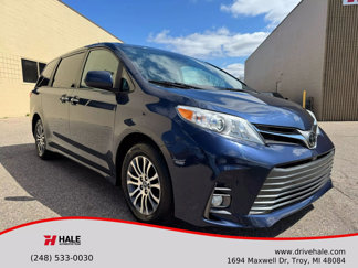 Used 2020 Toyota Sienna XLE Premium image 1